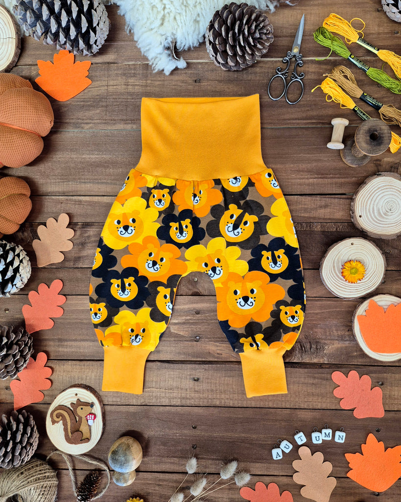 Lionflower  Trousers  2-4 months